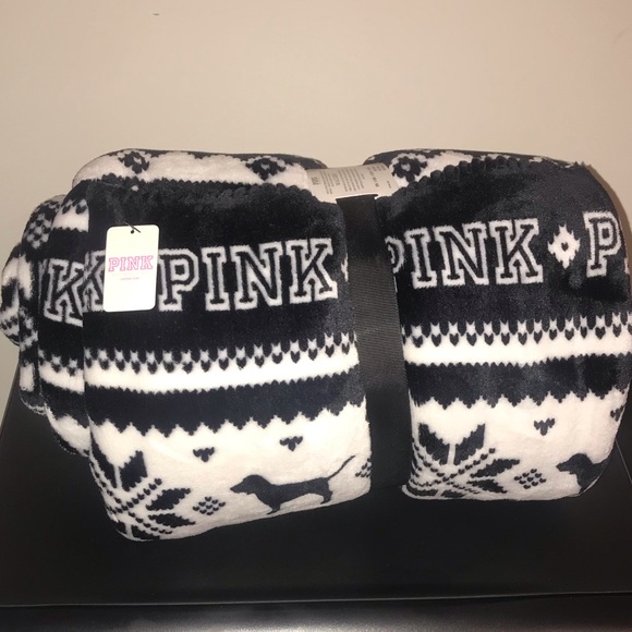 PINK Victoria's Secret Other - Victoria Secrets blanket